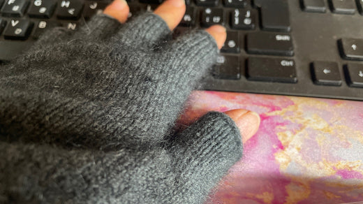 指先が出る手袋が便利!寒さ対策に「オープンフィンガーグローブ」をおすすめする理由