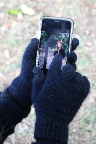 かじかむ手に温もりを贈る♡スマホ対応のポッサムメリノ手袋