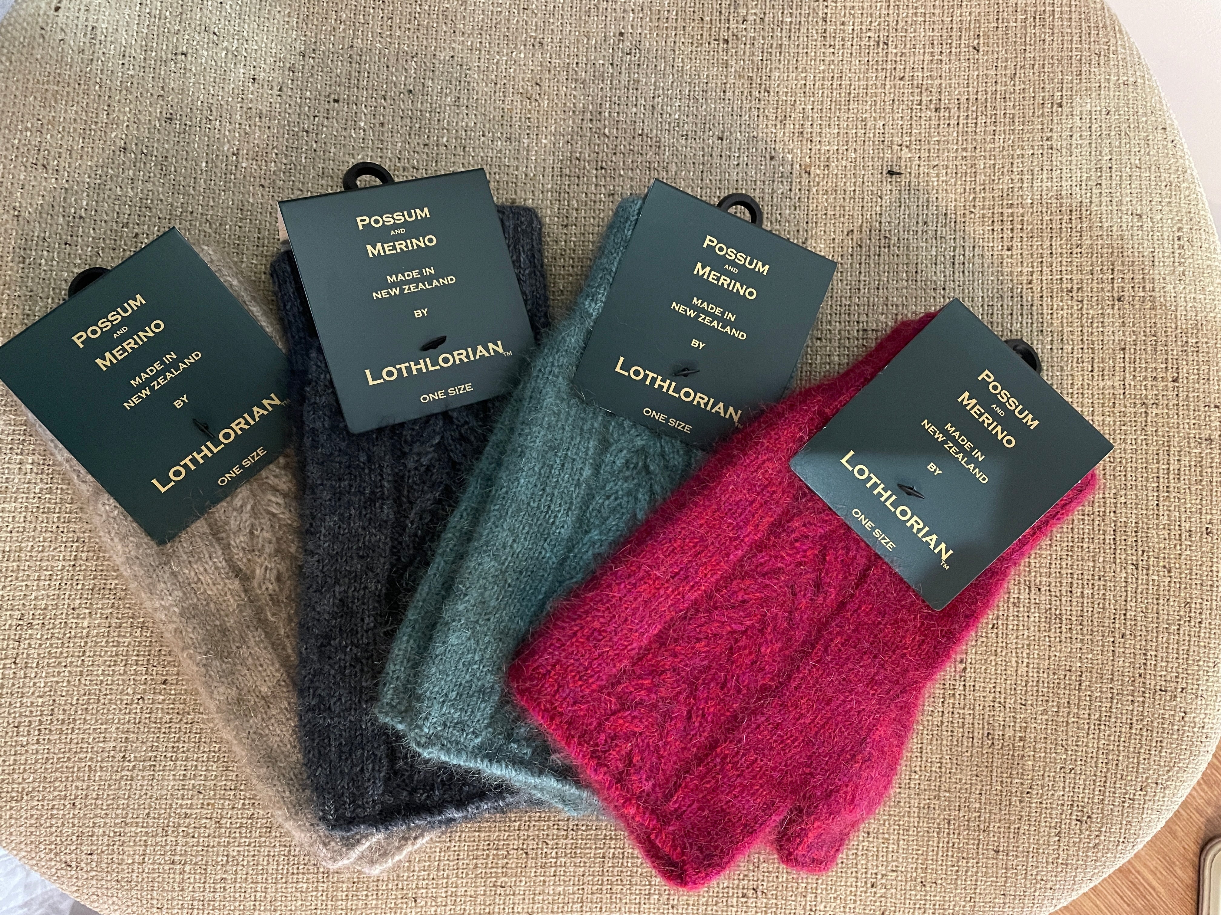 40代からの「手の冷え」に  ポッサムメリノの手袋で、 手元からはじまる、やさしい温活